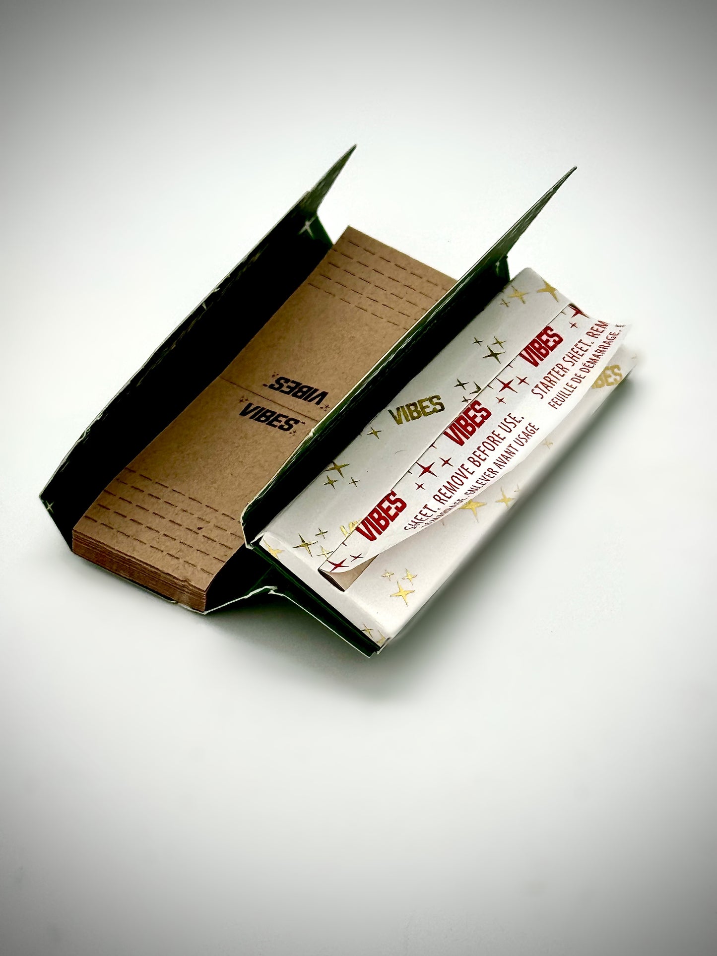 Vibes Organic Hemp Fine Rolling Paper kit